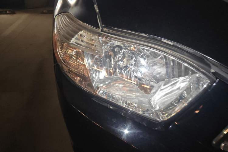 Used Toyota Highlander 2009 2.7L 2WD 7-Seater Elite Edition Right Front Headlight
