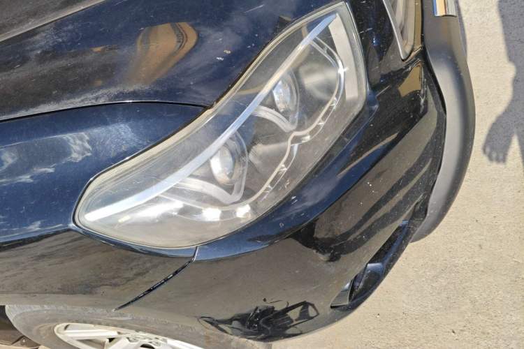 Used Toyota Highlander 2009 3.5L 4x4 7-Seater Elite Edition Right Front Headlight