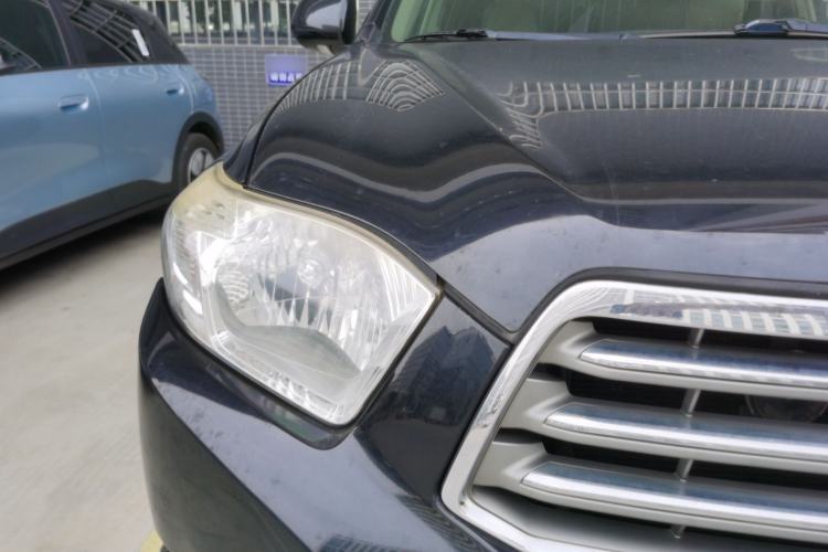 Used Toyota Highlander 2009 2.7L Two-Wheel Drive 7-Seater Supreme Edition Right Front Headlight