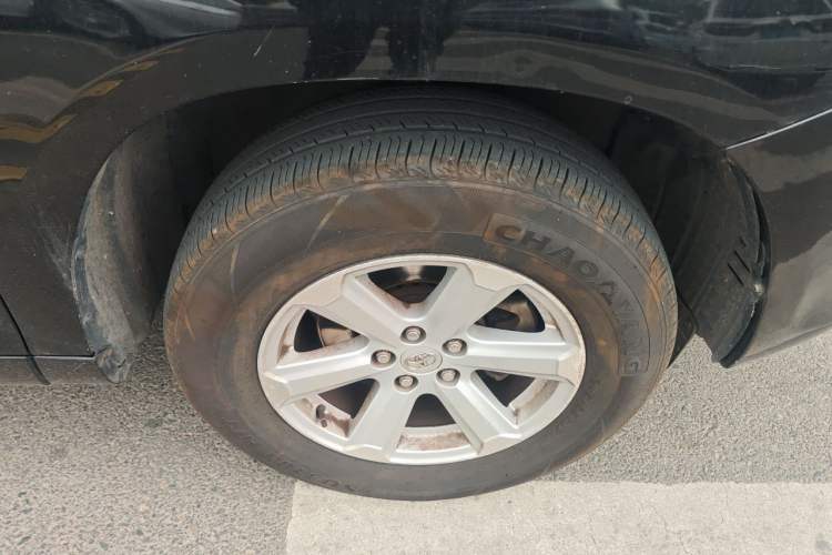 Used Toyota Highlander 2009 2.7L 2WD 5-Seater Elite Edition Right Front Wheel Hub