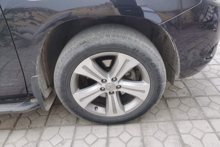 Used Toyota Highlander 2009 3.5L 4x4 7-Seater Luxury Edition Right Front Wheel Hub
