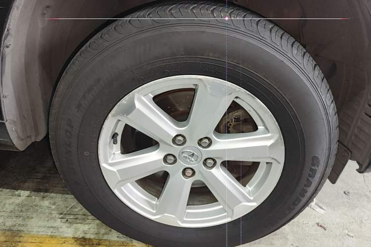 Used Toyota Highlander 2009 2.7L 2WD 5-Seater Elite Edition Right Front Wheel Hub