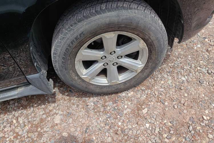 Used Toyota Highlander 2009 2.7L 2WD 5-Seater Elite Edition Right Front Wheel Hub