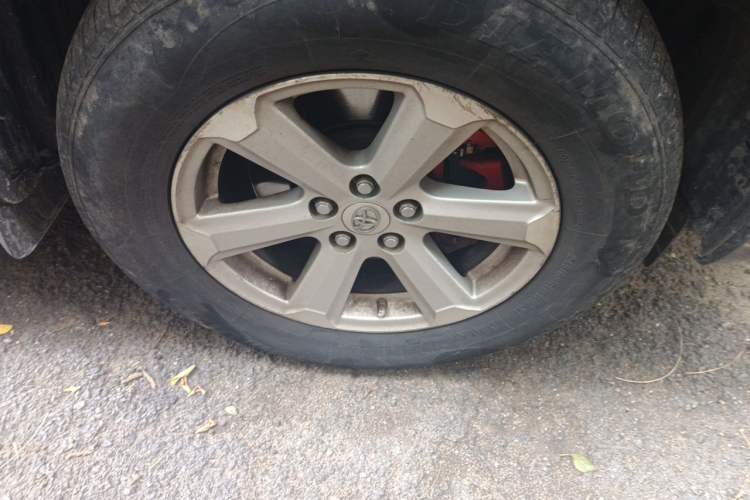 Used Toyota Highlander 2009 2.7L 2WD 5-Seater Elite Edition Right Front Wheel Hub