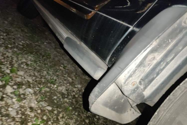 Used Toyota Highlander 2009 2.7L Two-Wheel Drive 5-Seater Sport Edition Right Side Sill