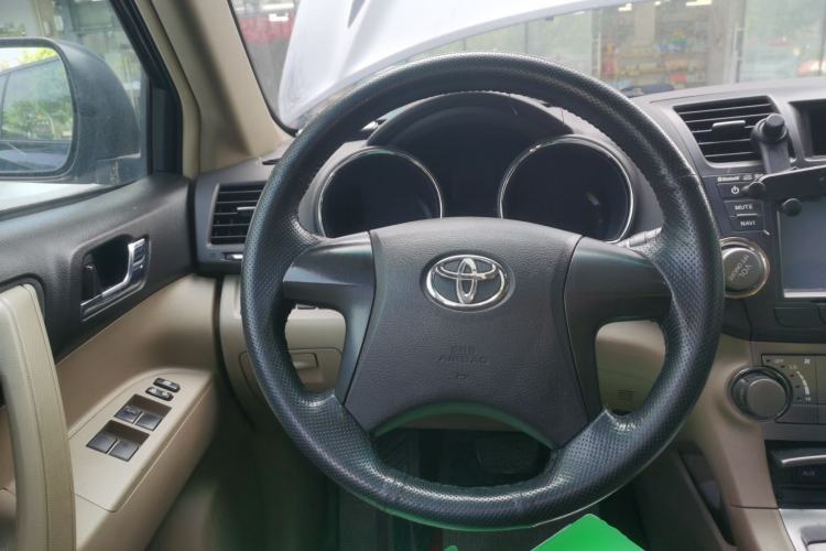 Used Toyota Highlander 2009 2.7L 2WD 5-Seater Elite Edition Steering Wheel