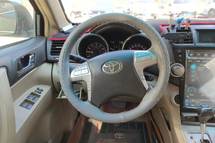 Used Toyota Highlander 2009 3.5L 4x4 7-Seater Elite Edition Steering Wheel