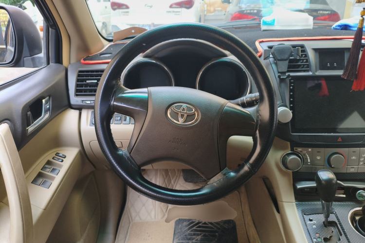 Used Toyota Highlander 2009 2.7L 2WD 5-Seater Elite Edition Steering Wheel