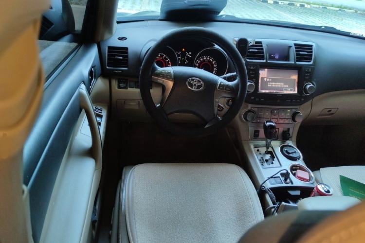 Used Toyota Highlander 2009 3.5L 4x4 7-Seater Luxury Edition Steering Wheel