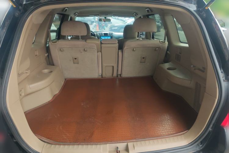 Used Toyota Highlander 2009 2.7L 2WD 5-Seater Elite Edition Trunk