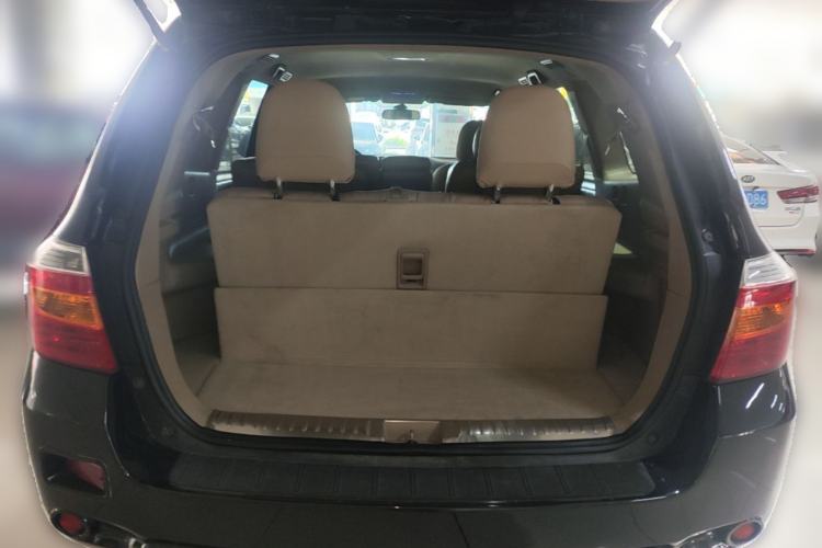 Used Toyota Highlander 2009 2.7L 2WD 7-Seater Elite Edition Trunk