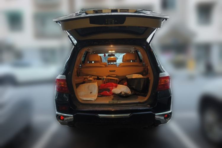 Used Toyota Highlander 2009 2.7L 2WD 5-Seater Elite Edition Trunk