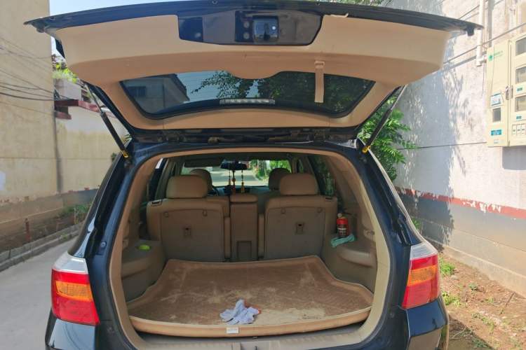 Used Toyota Highlander 2009 2.7L 2WD 5-Seater Elite Edition Trunk