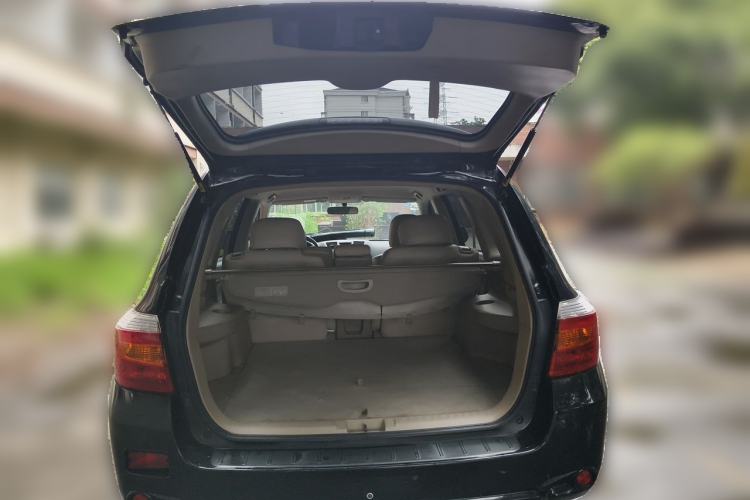 Used Toyota Highlander 2009 2.7L 2WD 5-Seater Elite Edition Trunk