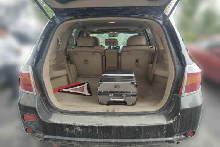 Used Toyota Highlander 2009 2.7L Two-Wheel Drive 7-Seater Luxury Edition Trunk