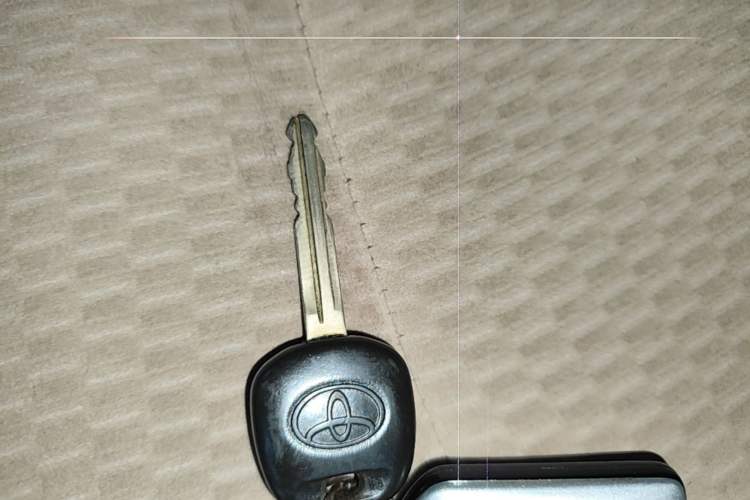 Used Toyota Highlander 2009 2.7L 2WD 5-Seater Elite Edition Vehicle Key