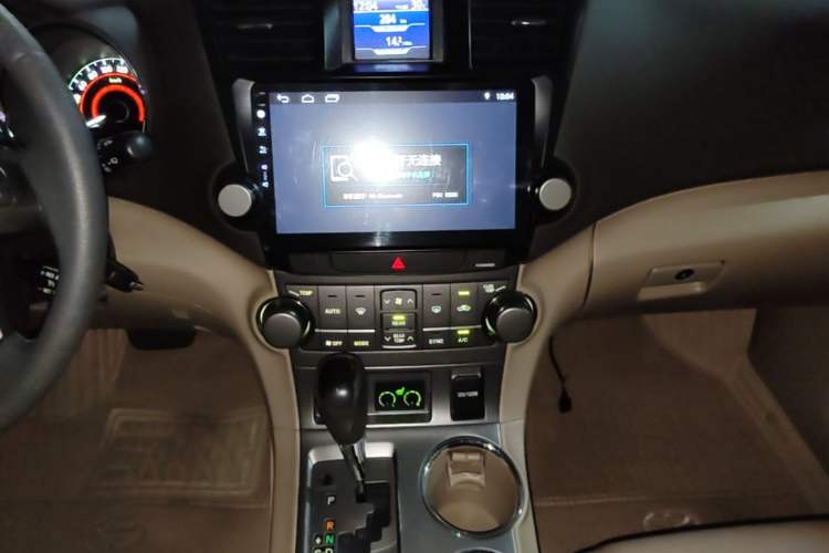 Used Toyota Highlander 2009 2.7L Two-Wheel Drive 7-Seater Luxury Edition Audio And AC Panel