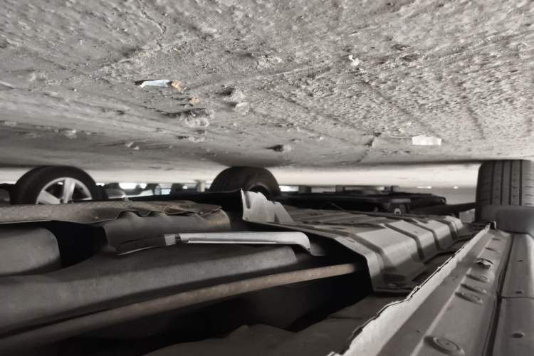 Used Toyota Highlander 2009 2.7L 2WD 5-Seater Elite Edition Chassis Rear Left