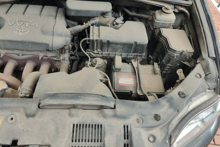 Used Toyota Highlander 2009 2.7L Two-Wheel Drive 7-Seater Luxury Edition Engine Bay Left