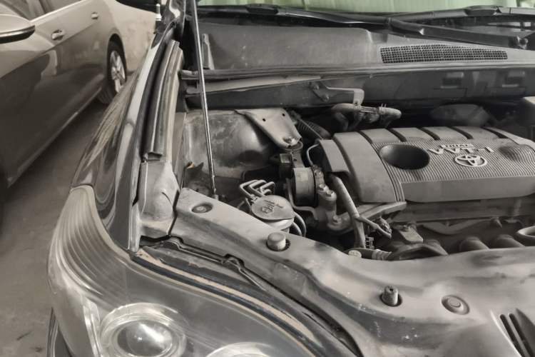 Used Toyota Highlander 2009 2.7L 2WD 5-Seater Elite Edition Engine Bay Right