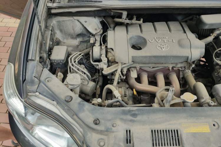 Used Toyota Highlander 2009 2.7L Two-Wheel Drive 7-Seater Luxury Edition Engine Bay Right