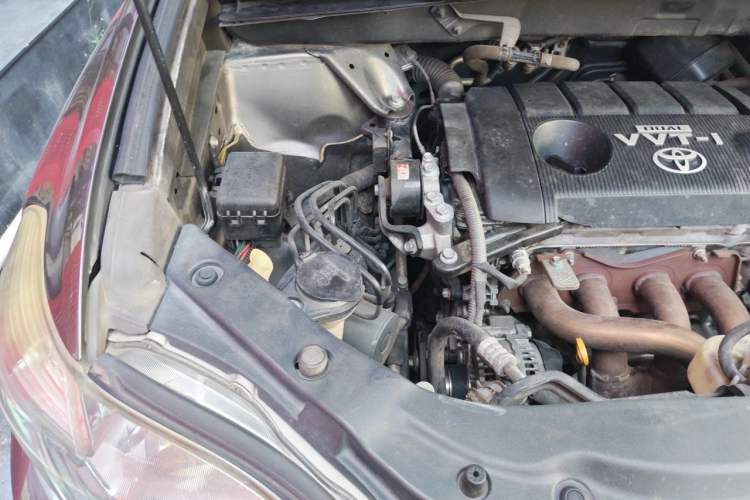 Used Toyota Highlander 2009 2.7L Two-Wheel Drive 7-Seater Luxury Edition Engine Bay Right