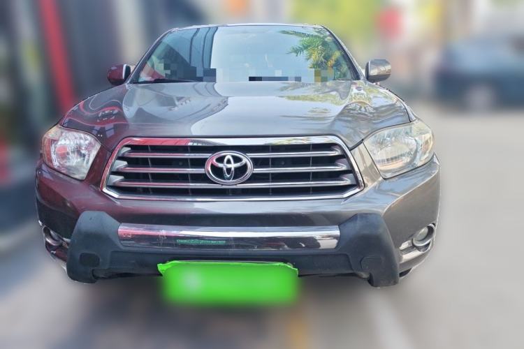 Used Toyota Highlander 2009 2.7L Two-Wheel Drive 7-Seater Luxury Edition Front