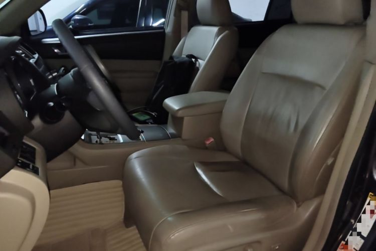 Used Toyota Highlander 2009 2.7L Two-Wheel Drive 7-Seater Luxury Edition Left Front Seat