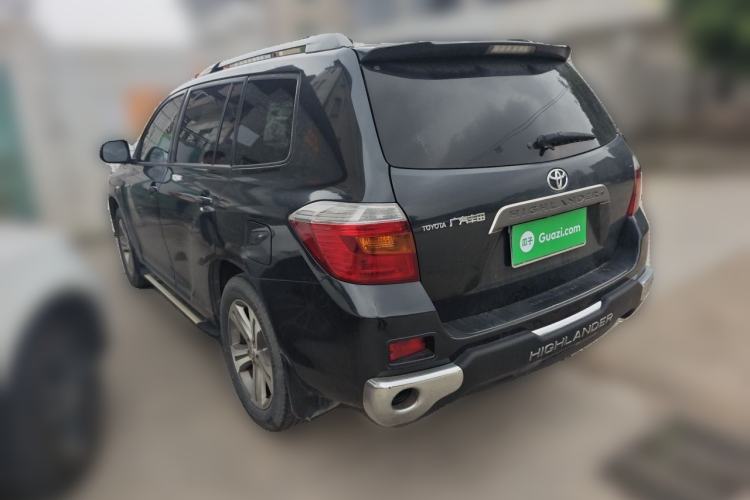Used Toyota Highlander 2009 2.7L Two-Wheel Drive 7-Seater Luxury Edition Rear Left 45 Deg