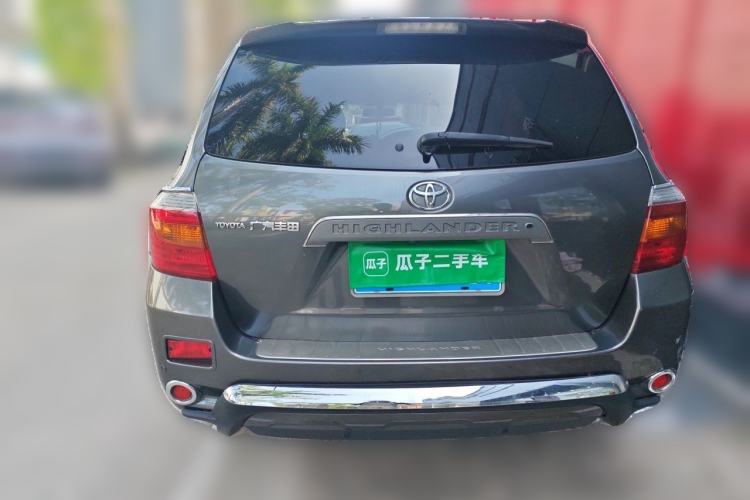 Used Toyota Highlander 2009 2.7L Two-Wheel Drive 7-Seater Luxury Edition Rear
