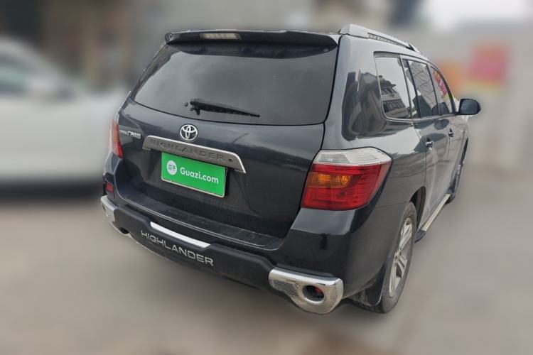 Used Toyota Highlander 2009 2.7L Two-Wheel Drive 7-Seater Luxury Edition Rear Right 45 Deg