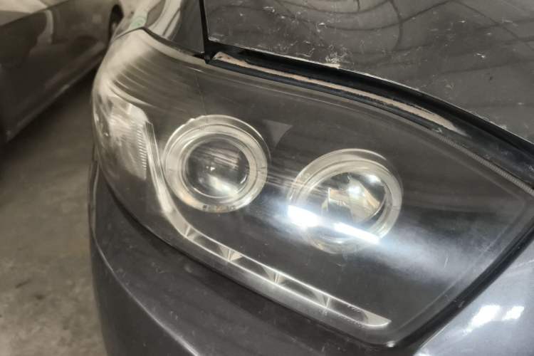 Used Toyota Highlander 2009 2.7L 2WD 5-Seater Elite Edition Right Front Headlight