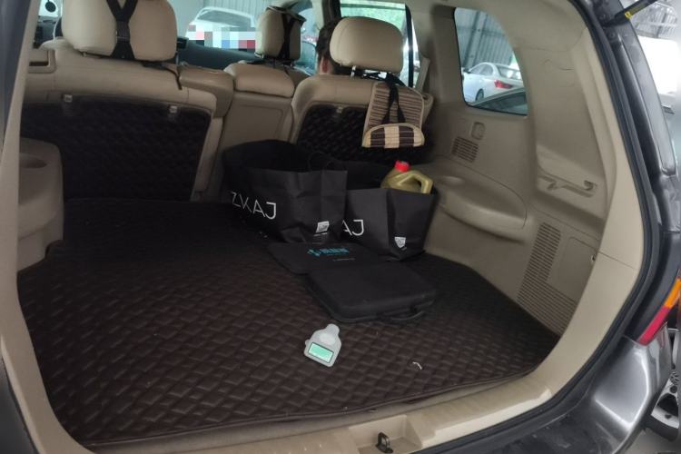 Used Toyota Highlander 2009 2.7L 2WD 5-Seater Elite Edition Trunk