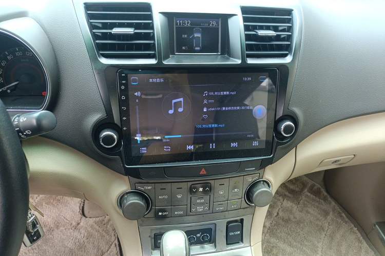 Used Toyota Highlander 2009 3.5L 4x4 7-Seater Luxury Edition Audio And AC Panel