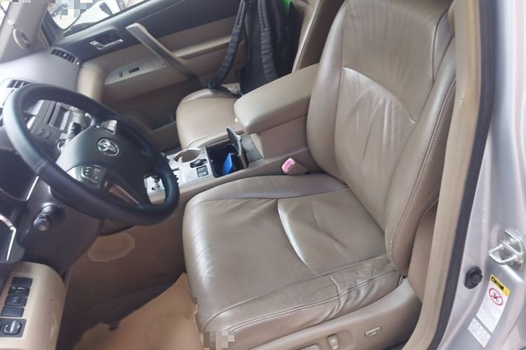 Used Toyota Highlander 2009 3.5L 4x4 7-Seater Luxury Edition Left Front Seat