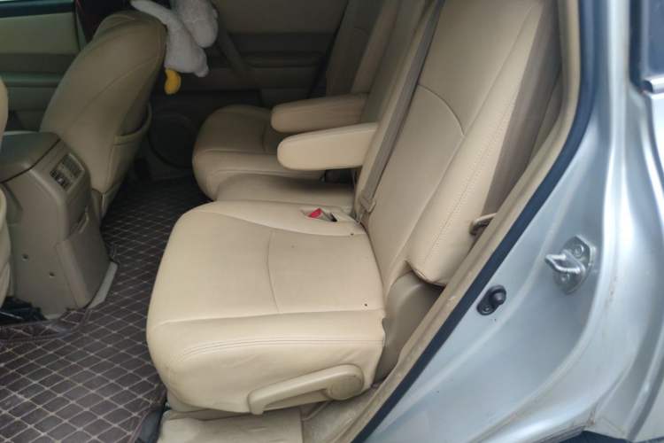 Used Toyota Highlander 2009 2.7L 2WD 5-Seater Elite Edition Left Rear Seat