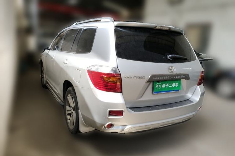 Used Toyota Highlander 2009 2.7L Two-Wheel Drive 7-Seater Luxury Edition Rear Left 45 Deg