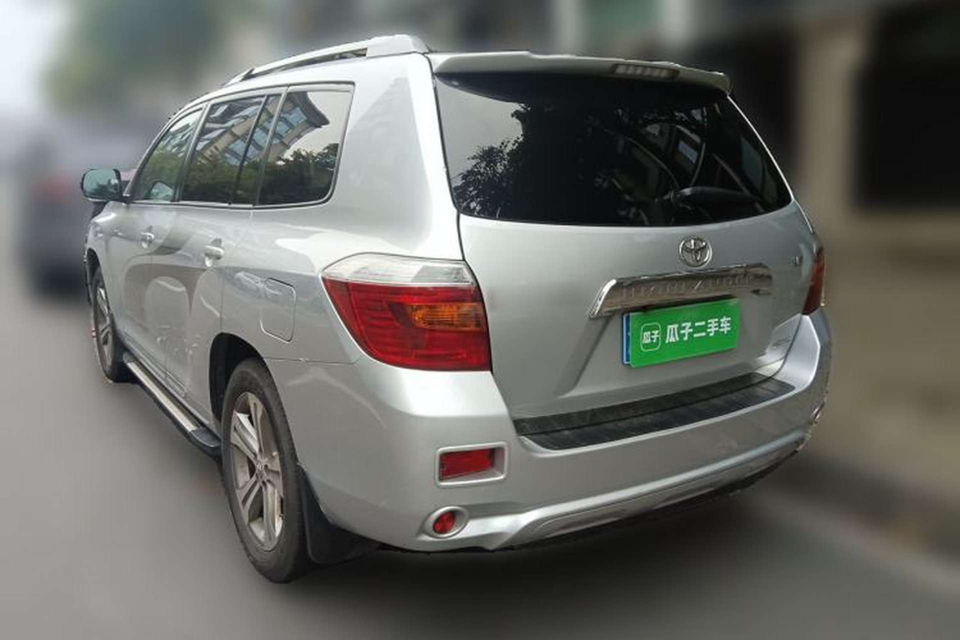 Used Toyota Highlander 2009 2.7L Two-Wheel Drive 7-Seater Luxury Edition Rear Left 45 Deg