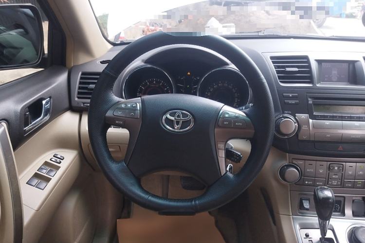 Used Toyota Highlander 2009 3.5L 4x4 7-Seater Luxury Edition Steering Wheel