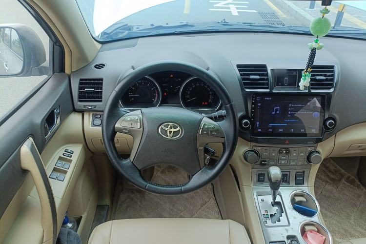Used Toyota Highlander 2009 3.5L 4x4 7-Seater Luxury Edition Steering Wheel