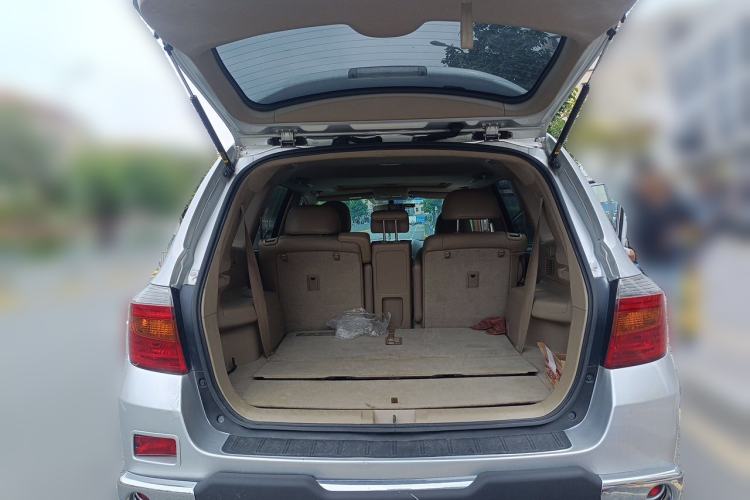 Used Toyota Highlander 2009 3.5L 4x4 7-Seater Luxury Edition Trunk