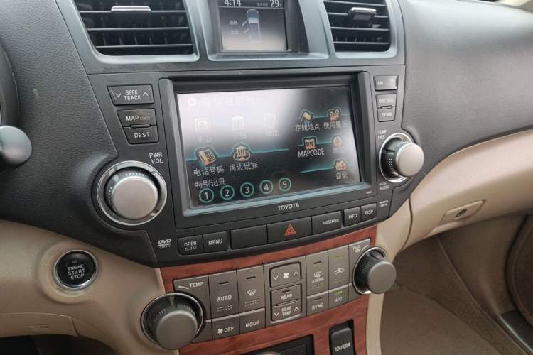 Used Toyota Highlander 2009 3.5L 4x4 7-Seater Supreme Edition Audio And AC Panel