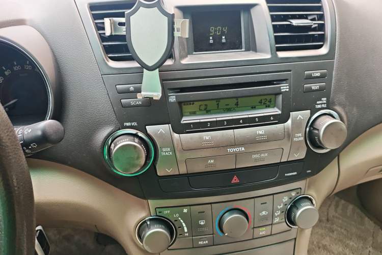 Used Toyota Highlander 2009 3.5L 4x4 7-Seater Elite Edition Audio And AC Panel