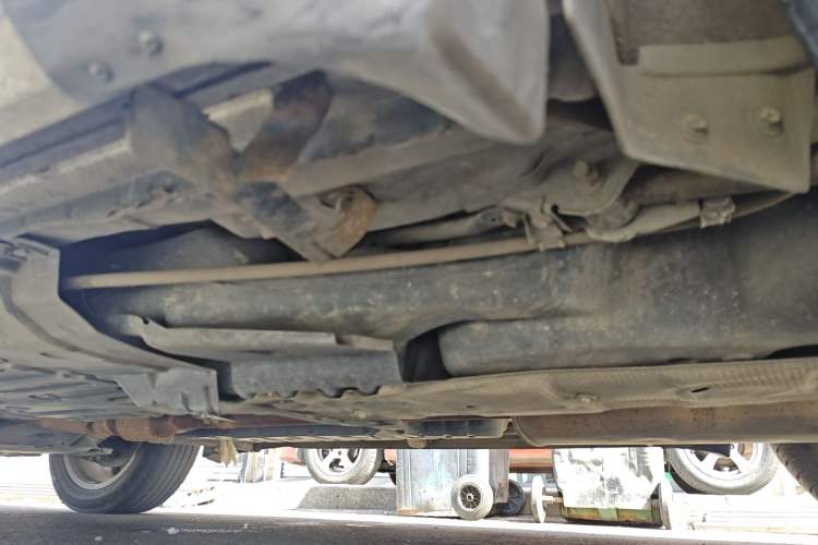 Used Toyota Highlander 2009 2.7L Two-Wheel Drive 7-Seater Luxury Edition Chassis Rear Left