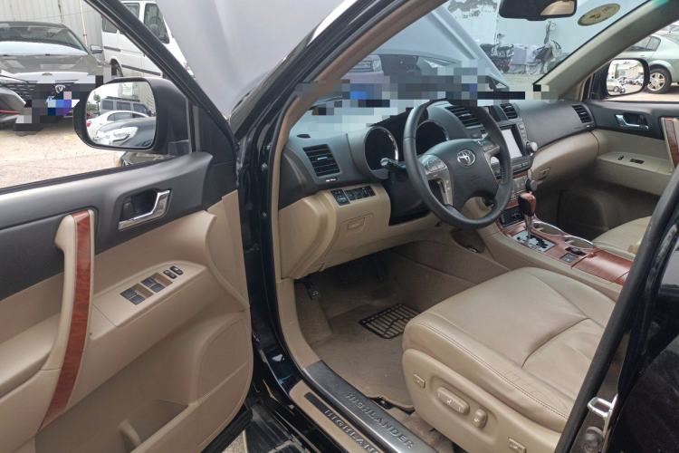 Used Toyota Highlander 2009 3.5L 4x4 7-Seater Supreme Edition Driver Seat