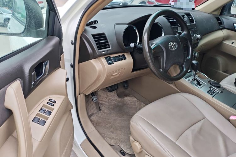 Used Toyota Highlander 2009 3.5L 4x4 7-Seater Elite Edition Driver Seat