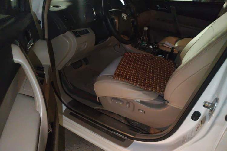 Used Toyota Highlander 2009 3.5L 4x4 7-Seater Luxury Edition Driver Seat