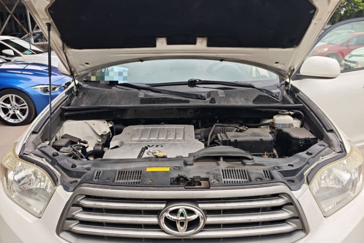 Used Toyota Highlander 2009 3.5L 4x4 7-Seater Elite Edition Engine Bay