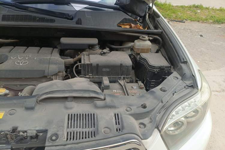 Used Toyota Highlander 2009 2.7L Two-Wheel Drive 7-Seater Luxury Edition Engine Bay Left