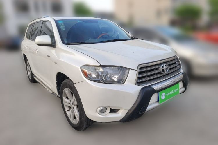 Used Toyota Highlander 2009 2.7L Two-Wheel Drive 7-Seater Luxury Edition Front Right 45 Deg